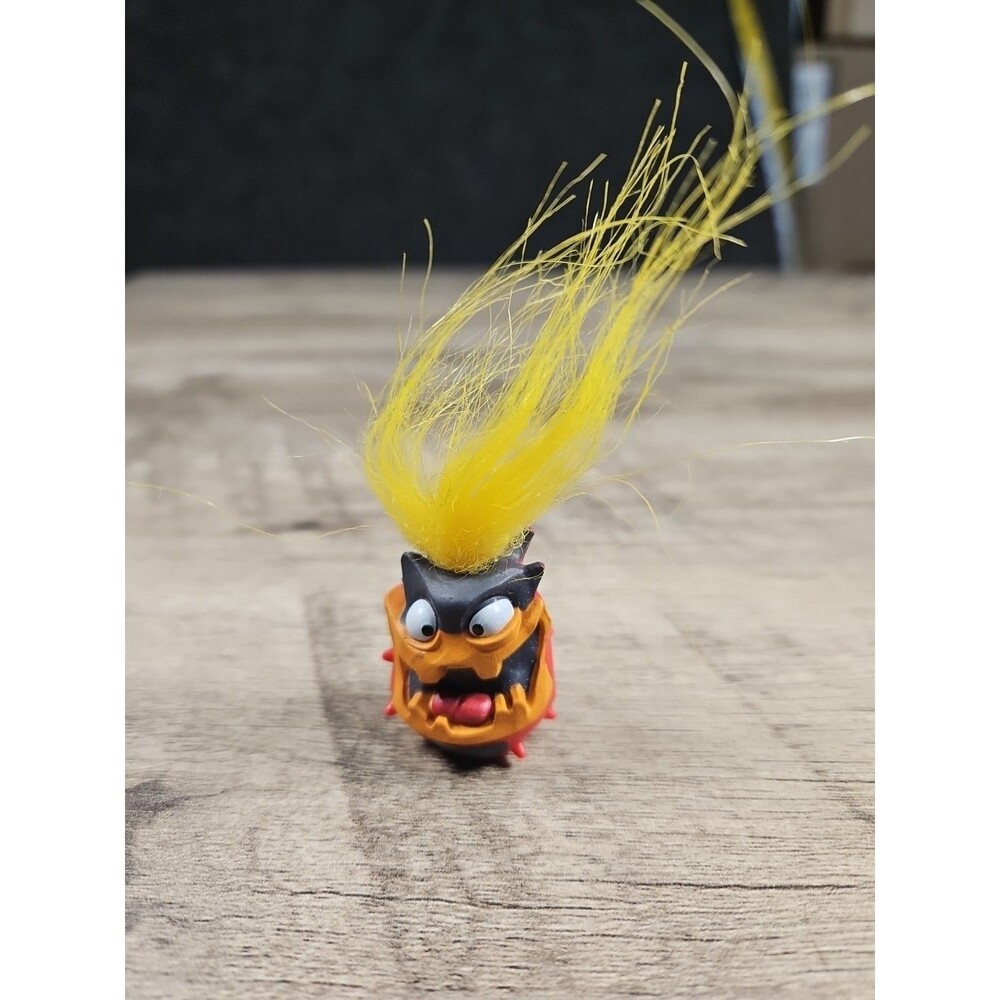 Grumblies Miniacs Series 1 Flick Figure NEW